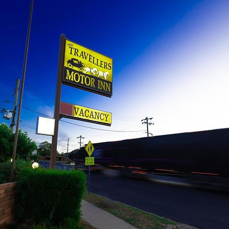 All Travellers Motor Inn Coonabarabran Esterno foto
