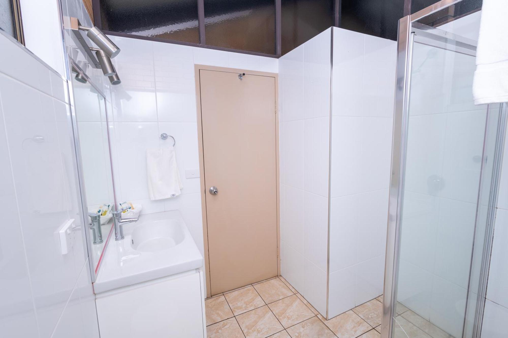 All Travellers Motor Inn Coonabarabran Esterno foto
